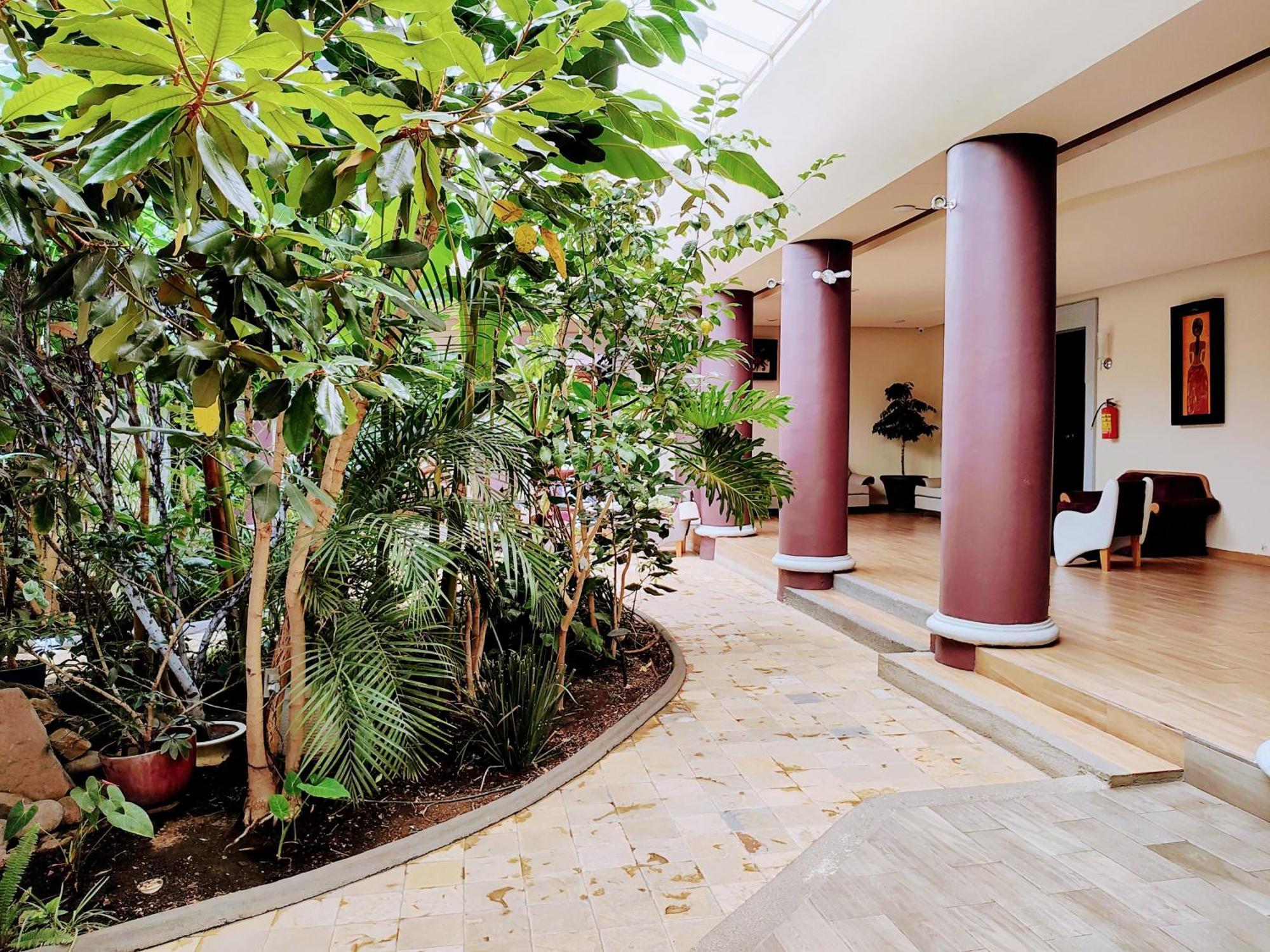 Hotel Jardines Del Centro San Cristobal de las Casas Exterior photo